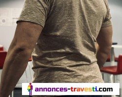 Envie de remplir un cul ce soir a Auxerre