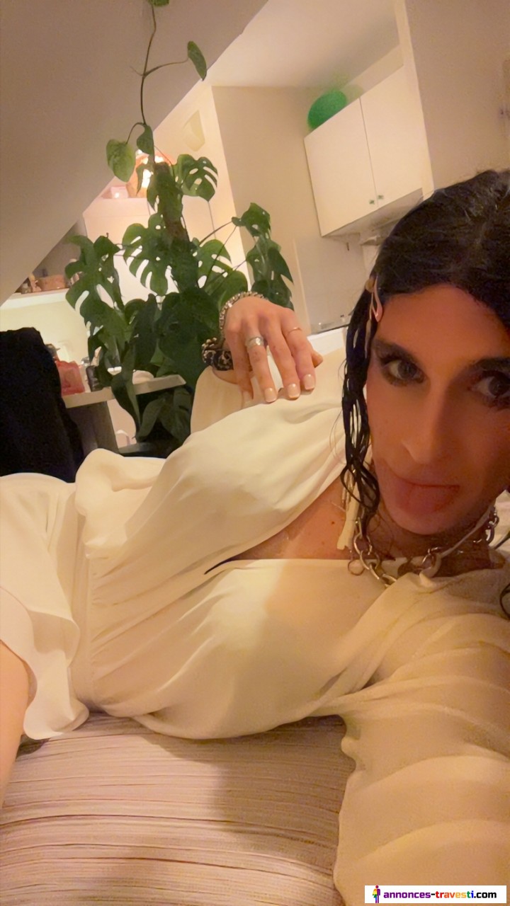 Trav cherche groupe de cité pour sucer en Livecam