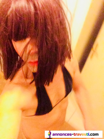 Sexy poupée reçois Beur ou black Tbm sportif chaud actif discret