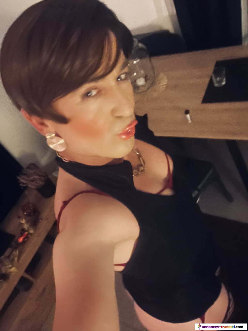 Gros cul tatoué de blanche à remplir Villejust (91)