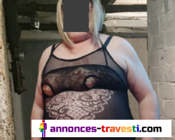 Katia 64 ans cherche homme ou groupe d'hommes