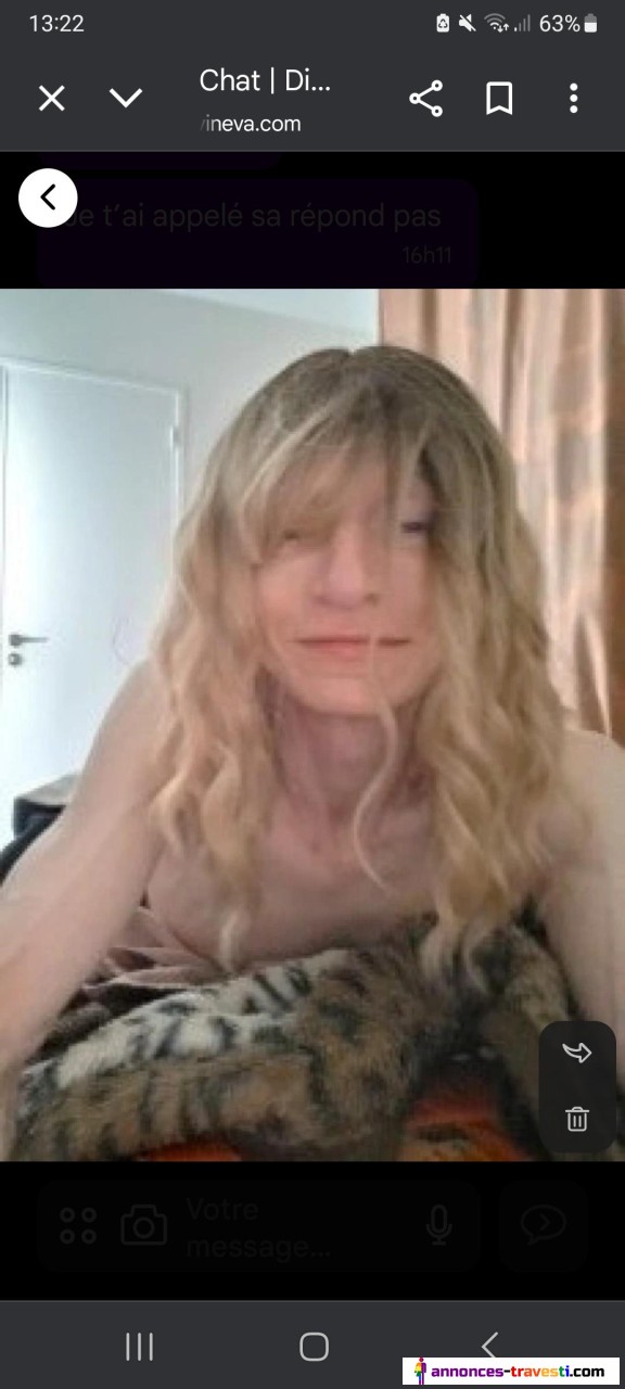 Venez vous vider discrètement ( je suis pas la pute de tout Paris ) Je reçois dans mon studio à Paris 9e