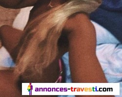 Effeminer bouffe bite