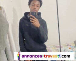 Jeune black 24 ans d’origine camerounais active