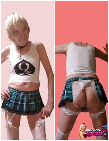 TAPETTE TRAVESTI SOUMISE