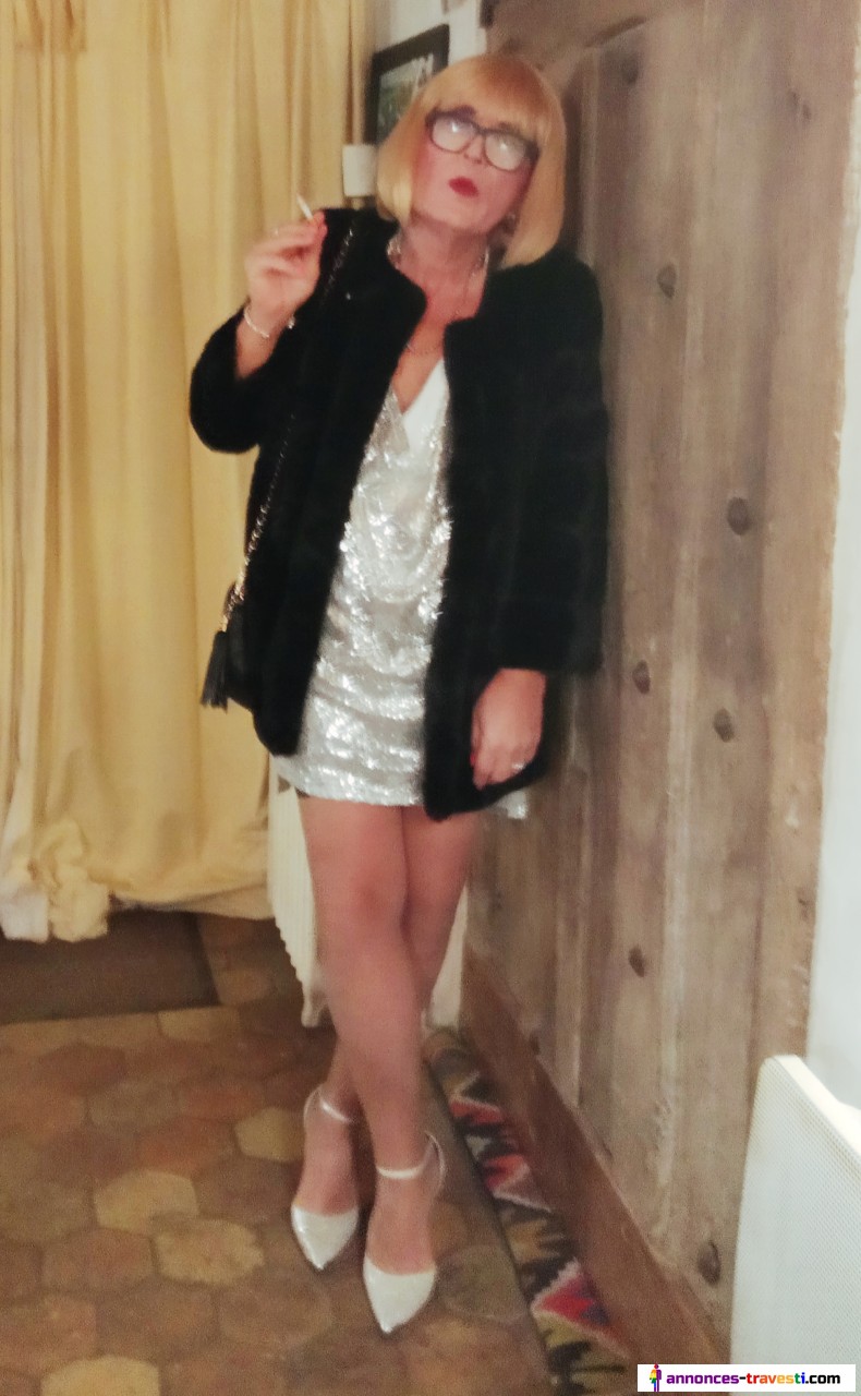 July -sexparty pour visite de courtoisie