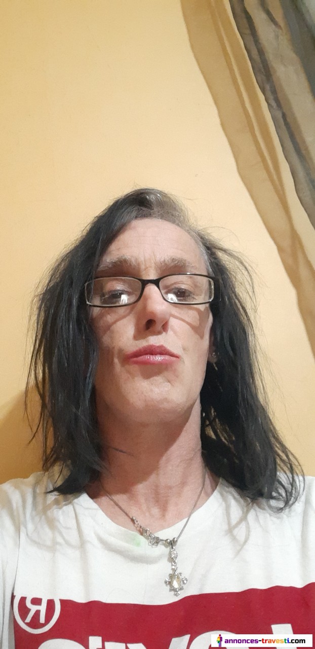 trav vide couilles a oyonnnax reçois immédiatement sur symple appel de 21 h en lĺm