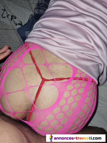 Chatte ventouse de beurette dispo près de Chatelet