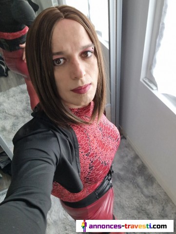 Baisez moi au labyrinthe pres de Tours samedi 22 aout
